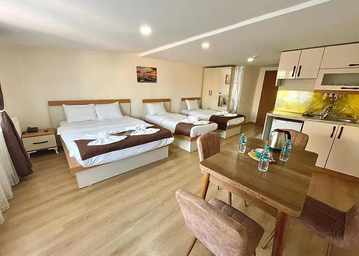 Comfort Nevvaz Suit Taksim